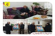 دیدار رئیس بنیاد شهید بابلسر با خانواده پاسدار شهید محمدرضا پورعزیز مقری