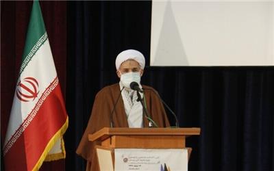 نماینده ولی فقیه در مازندران: آمریکایی ها از زیربار عهد وتعهدات شانه خالی می کنند