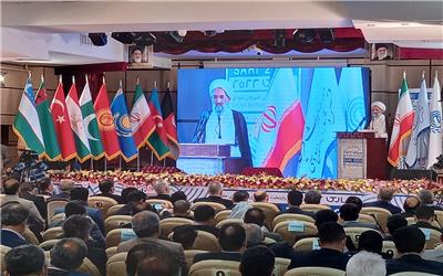 امروز خداوند متعال را شاکریم در​ کنار بخشی از امت اسلام با عنوان سازمان اکو گردهم آمده ایم