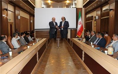 حکم مسوولیت مشاور و رییس حوزه ریاست دانشگاه مازندران اهدا شد
