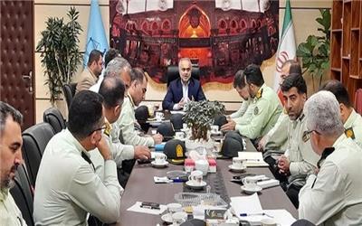 نشست دادستان مرکز استان مازندران با رؤسای پلیس‌های تخصصی، فرماندهان کلانتری‌ها و پاسگاه‌های شهرستان ساری