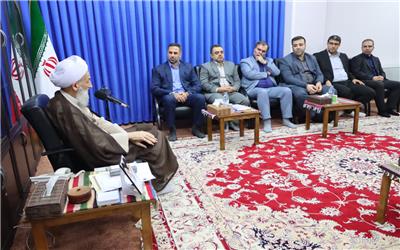 بازرسی نباید تنها به توصیه اکتفا کند بلکه باید قدرت الزام قانونی داشته باشد