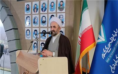 حجت‌الاسلام والمسلمین عبدالعلی گواهی _ رئیس سازمان عقیدتی سیاسی نیروهای مسلح کل کشور، امروز ما وارثان این انقلاب هستیم و باید انقلاب را به دست مهدی موعود(عج) برسانیم