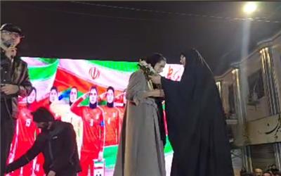 تجلیل  از بازیکن تیم ملی فوتبال بانوان کشور