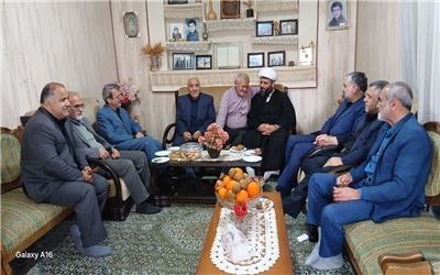 دیدار حجت اسلام خانلری امام جمعه /ضمن تبریک سال نو و عید باستانی نوروز، از این الگوی شجاعت تجلیل به عمل آمد