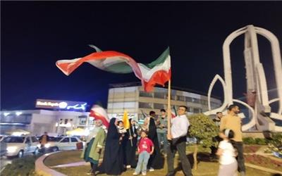 سومین شب از برپایی نمایشگاه نقاشی شهدا در اجتماع مردمی بابلسر