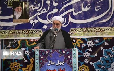 رئیس دفتر رهبر معظم انقلاب اسلامی گفت: ایجاد اختلاف بین مسلمانان شعیه و سنی در داخل کشور از سوی هر کسی که دامن زده شود، خیانت است.