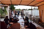پنج هزار پرس غذای گرم توسط موکب مردمی بیعت حسینی در ساری طبخ وتوزیع شد