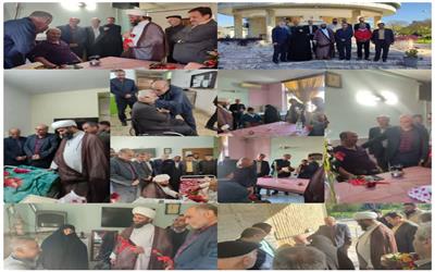 حضور مسئولین بعضی از ادارت از جانبازان نخاعی در مرکز توانبخشی امام علی (ع) ساری