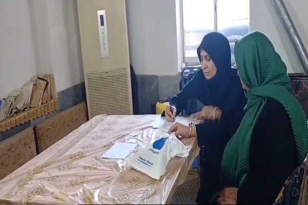پزشکان جهادی در سنگتراشان در شب میلاد امام رئوف خدمات رضوی ارائه کردند