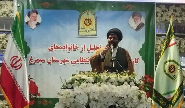 رئیس عقیدتی سیاسی فرماندهی انتظامی مازندران خانواده کارکنان نیروی انتظامی را پشتوانه اصلی مأموریت‌های خطیر این نیرو توصیف کرد
