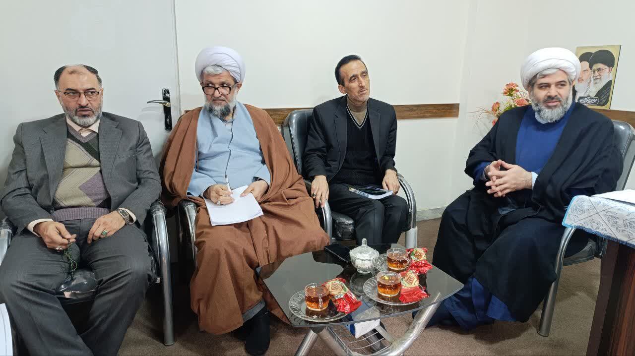 برگزاری همزمان جشن‌های خیابانی نیمه‌شعبان و دهه فجر در مازندران